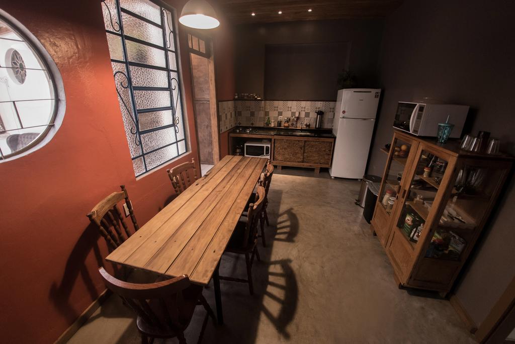 Frida Casa Hostel Пелотас Екстер'єр фото